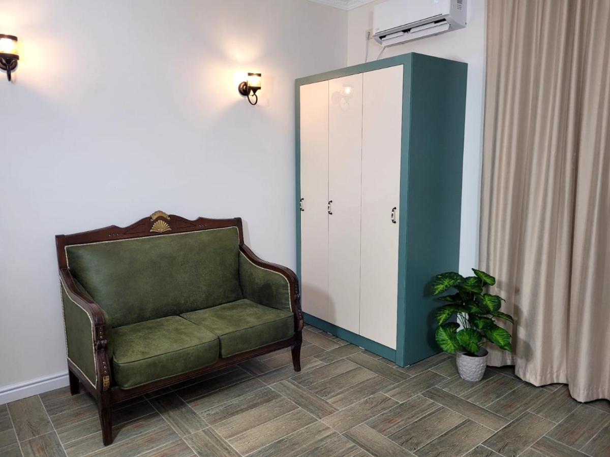 River Boutique Hotel Batumi Esterno foto