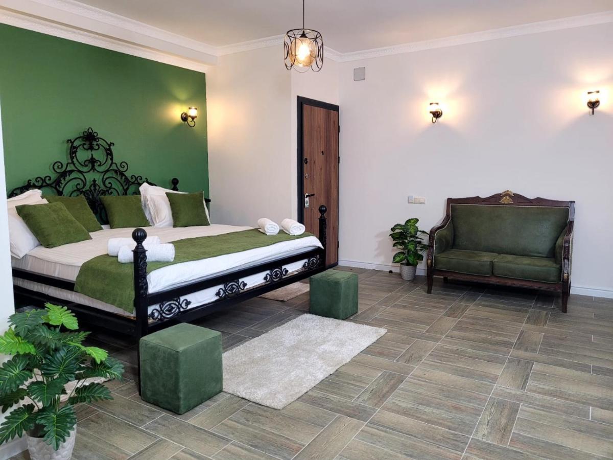River Boutique Hotel Batumi Esterno foto